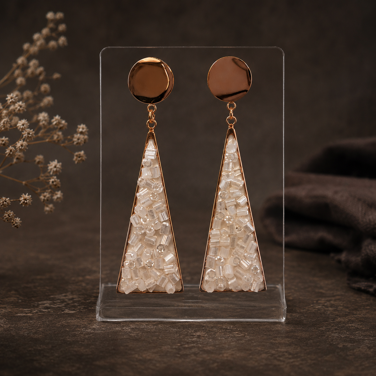 Maelys White Danglers